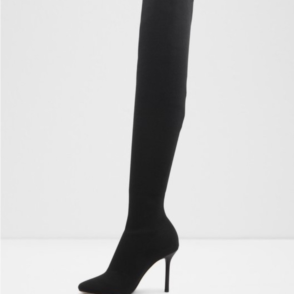 Thigh High Aldo high heeled boots!